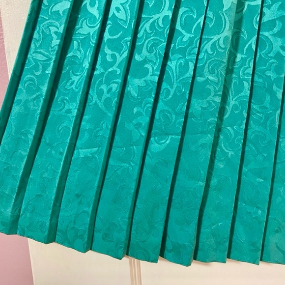 Women’s Vintage 80s Pleated MIDI Skirt Size M - Picture 2 of 3